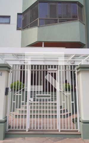 Apartamento à venda com 120m², 2 quartos e 1 vagaFachada