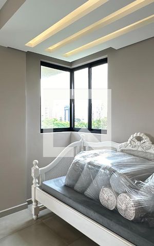 Apartamento à venda com 41m², 1 quarto e 1 vaga Apartamento à venda com 41m², 1 quarto e 1 vagaSala