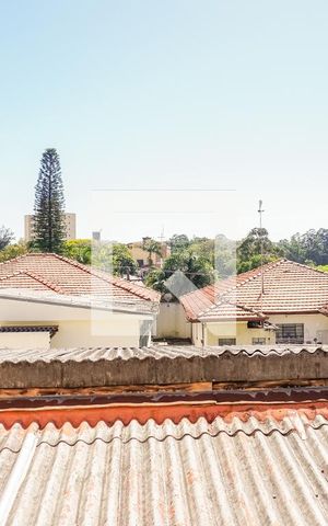 Casa à venda com 252m², 15 quartos e 4 vagas Casa à venda com 252m², 15 quartos e 4 vagasvista