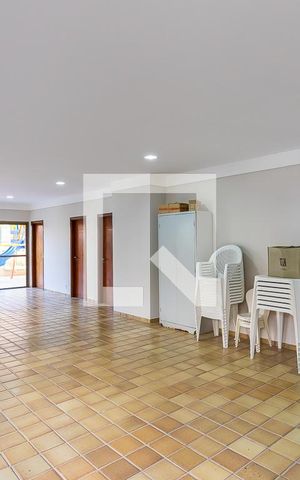 Apartamento à venda com 172m², 4 quartos e 2 vagas Apartamento à venda com 172m², 4 quartos e 2 vagasÁrea comum - Salão de festas