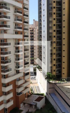 Apartamento à venda com 61m², 2 quartos e 1 vaga Apartamento à venda com 61m², 2 quartos e 1 vagaVista da Varanda da Sala