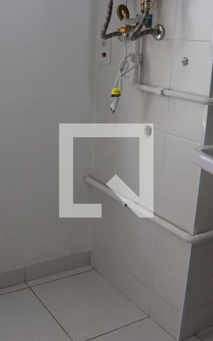 Apartamento à venda com 61m², 2 quartos e 1 vaga Apartamento à venda com 61m², 2 quartos e 1 vagaÁrea de Serviço