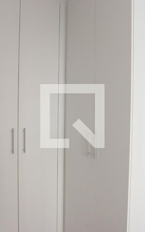 Apartamento à venda com 61m², 2 quartos e 1 vaga Apartamento à venda com 61m², 2 quartos e 1 vagaSuíte