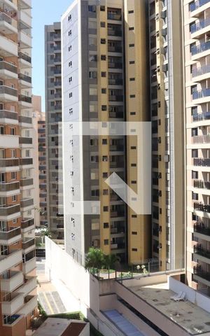 Apartamento à venda com 61m², 2 quartos e 1 vaga Apartamento à venda com 61m², 2 quartos e 1 vagaVista da Suíte