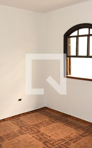 Casa para alugar com 120m², 3 quartos e 3 vagasQuarto 1 - Suíte