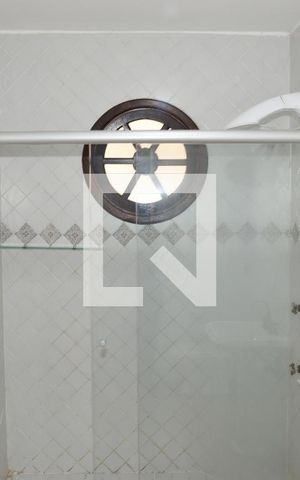Casa para alugar com 120m², 3 quartos e 3 vagasBanheiro da Suíte