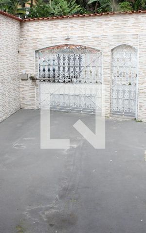 Casa para alugar com 180m², 2 quartos e 3 vagasQuintal