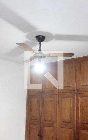Casa para alugar com 180m², 2 quartos e 3 vagasSuíte
