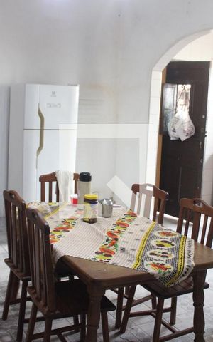 Casa para alugar com 180m², 2 quartos e 3 vagasCozinha