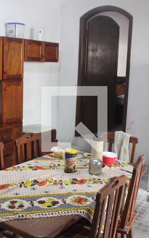 Casa para alugar com 180m², 2 quartos e 3 vagasCozinha