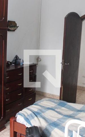 Casa para alugar com 180m², 2 quartos e 3 vagasQuarto 1