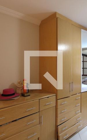Casa de condomínio à venda com 351m², 3 quartos e 3 vagasQuarto 2