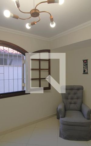 Casa de condomínio à venda com 351m², 3 quartos e 3 vagasQuarto 3
