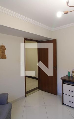 Casa de condomínio à venda com 351m², 3 quartos e 3 vagasQuarto 3