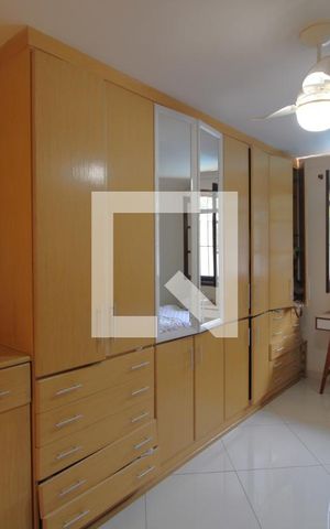 Casa de condomínio à venda com 351m², 3 quartos e 3 vagasQuarto 2