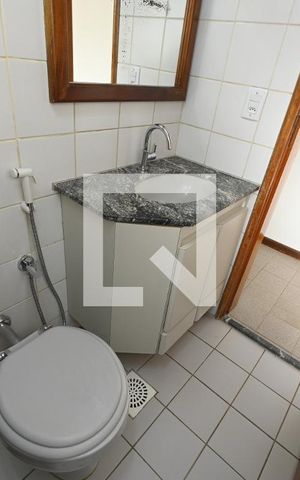 Apartamento para alugar com 66m², 2 quartos e 1 vaga Apartamento para alugar com 66m², 2 quartos e 1 vagaBanheiro