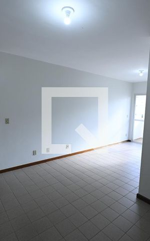 Apartamento para alugar com 66m², 2 quartos e 1 vaga Apartamento para alugar com 66m², 2 quartos e 1 vagaSala