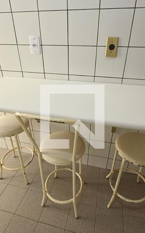 Apartamento para alugar com 66m², 2 quartos e 1 vaga Apartamento para alugar com 66m², 2 quartos e 1 vagaCozinha