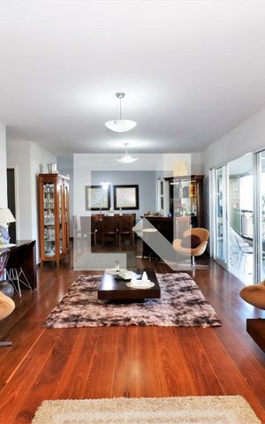 Apartamento à venda com 179m², 3 quartos e 3 vagasSala