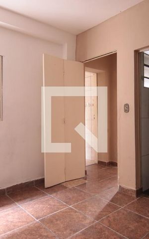 Casa para alugar com 110m², 2 quartos e 1 vagaQuarto 2