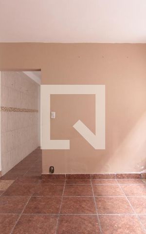 Casa para alugar com 110m², 2 quartos e 1 vagaSala