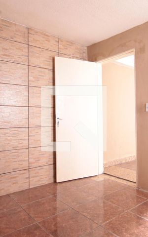 Casa para alugar com 110m², 2 quartos e 1 vagaQuarto 1