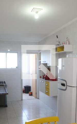 Apartamento para alugar com 115m², 2 quartos e 1 vagaCOZINHA