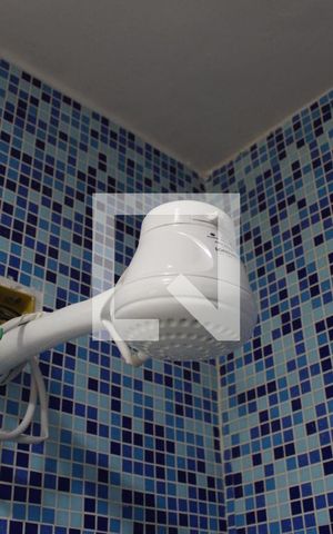 Apartamento à venda com 59m², 2 quartos e sem vagaDetalhe do banheiro