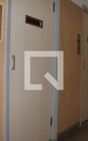 Apartamento à venda com 59m², 2 quartos e sem vagaCorredor Elevadores
