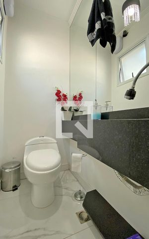 Casa para alugar com 111m², 3 quartos e 3 vagas Casa para alugar com 111m², 3 quartos e 3 vagasLavabo