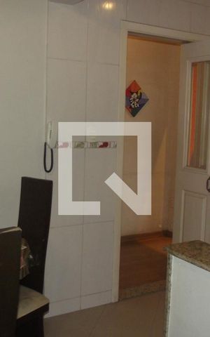Apartamento à venda com 80m², 2 quartos e 1 vagaCozinha
