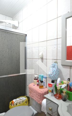 Casa à venda com 430m², 3 quartos e 2 vagasBanheiro da Casa 3