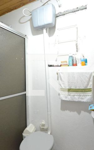 Casa à venda com 430m², 3 quartos e 2 vagasBanheiro da Casa 1