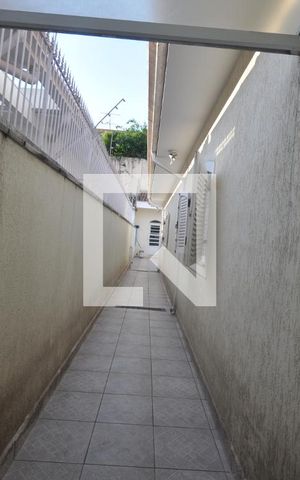 Casa à venda com 420m², 4 quartos e 8 vagasQuintal