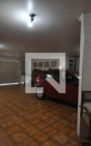 Casa à venda com 420m², 4 quartos e 8 vagasGaragem