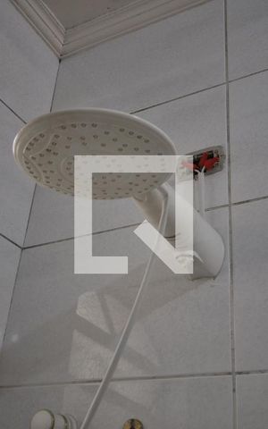 Casa à venda com 420m², 4 quartos e 8 vagasBanheiro da Suíte