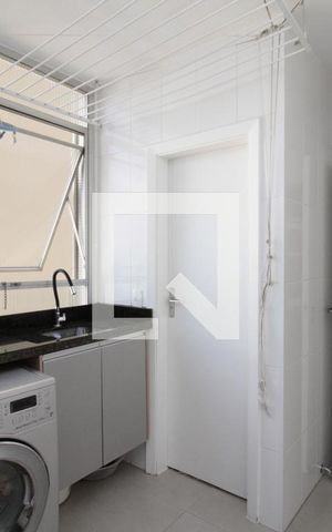 Apartamento à venda com 184m², 4 quartos e 2 vagasÁrea de Serviço