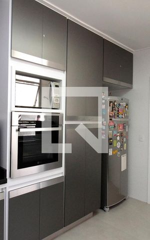 Apartamento à venda com 184m², 4 quartos e 2 vagasCozinha