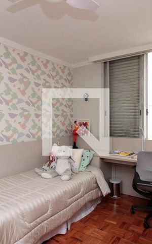 Apartamento à venda com 184m², 4 quartos e 2 vagasQuarto 1