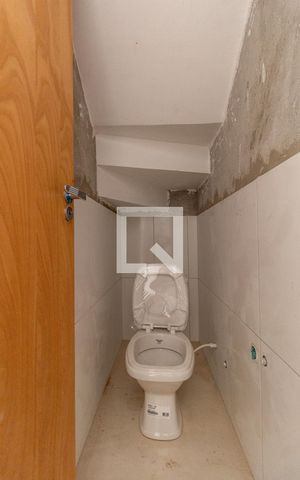 Casa à venda com 125m², 3 quartos e 2 vagas Casa à venda com 125m², 3 quartos e 2 vagasLavabo
