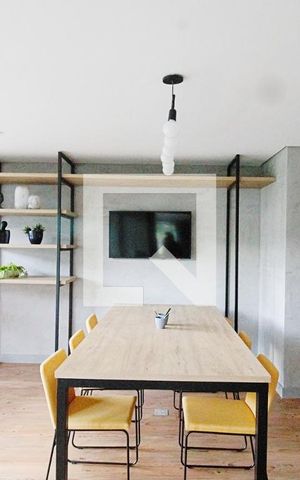 Studio à venda com 25m², 1 quarto e sem vaga Studio à venda com 25m², 1 quarto e sem vagaÁrea comum