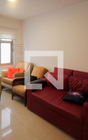 Apartamento à venda com 65m², 2 quartos e 1 vagaSala
