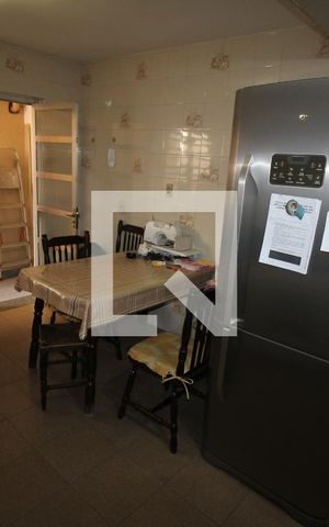 Casa à venda com 165m², 4 quartos e 2 vagasCozinha
