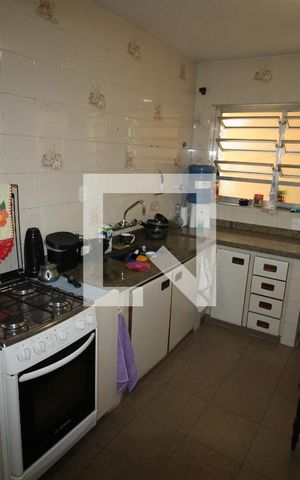 Casa à venda com 165m², 4 quartos e 2 vagasCozinha