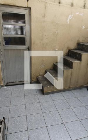 Casa à venda com 165m², 4 quartos e 2 vagasQuintal