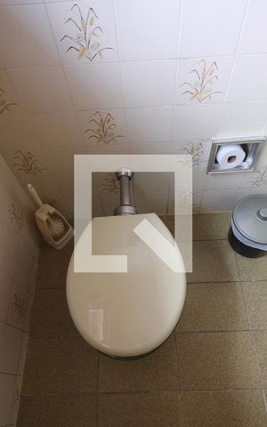 Casa à venda com 165m², 4 quartos e 2 vagasBanheiro Social