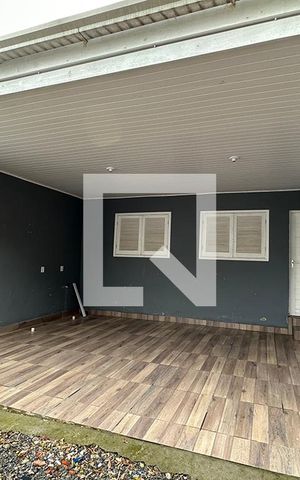 Casa para alugar com 81m², 2 quartos e 2 vagasÁrea Externa