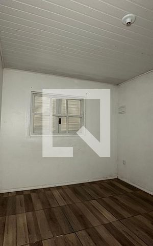 Casa para alugar com 81m², 2 quartos e 2 vagasQuarto 1