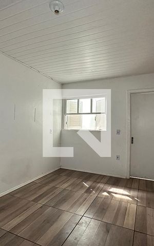 Casa para alugar com 81m², 2 quartos e 2 vagasCozinha