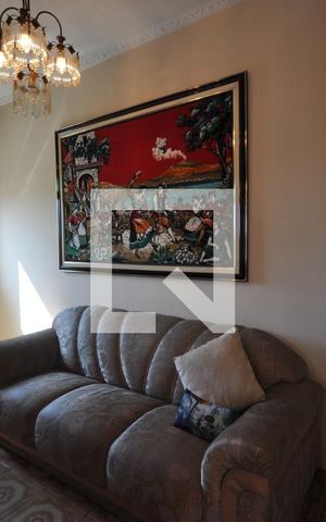Casa para alugar com 600m², 3 quartos e 6 vagasSala de TV
